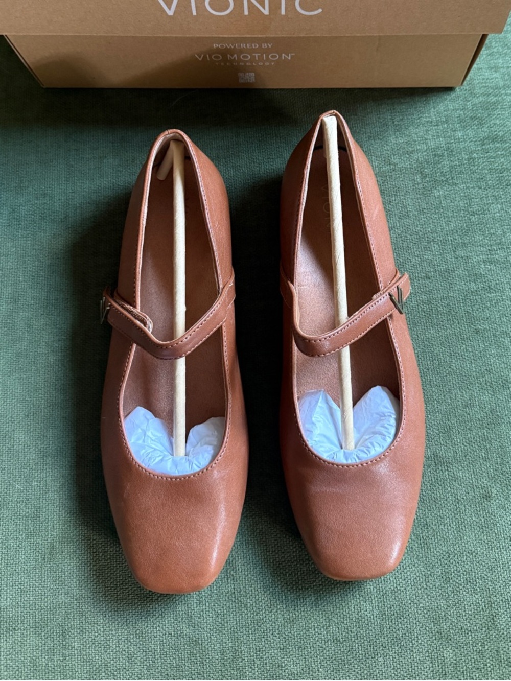 Vionic Alameda Mary Jane Flat - Size 8